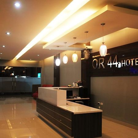 O.R 44 Hotel 明古鲁 外观 照片